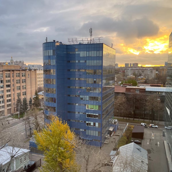 Снимок сделан в Courtyard Moscow Paveletskaya пользователем Vlad I. 10/18/2021