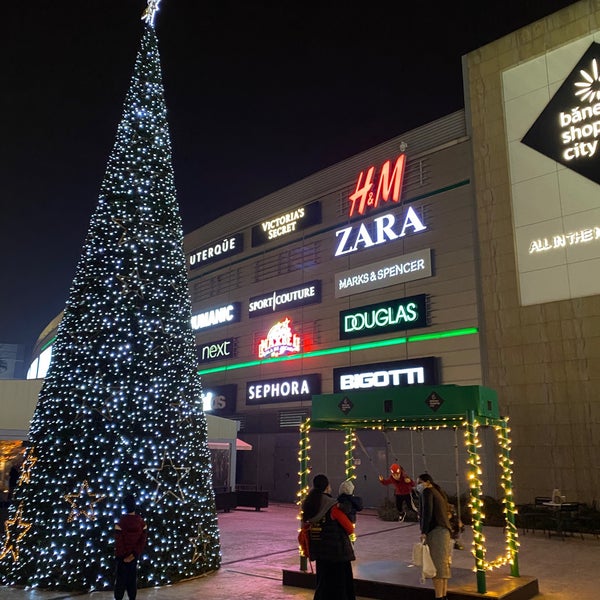 Photo taken at Băneasa Shopping City by Adynutza on 11/17/2020