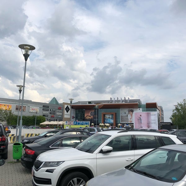Photo taken at Băneasa Shopping City by Adynutza on 7/8/2018