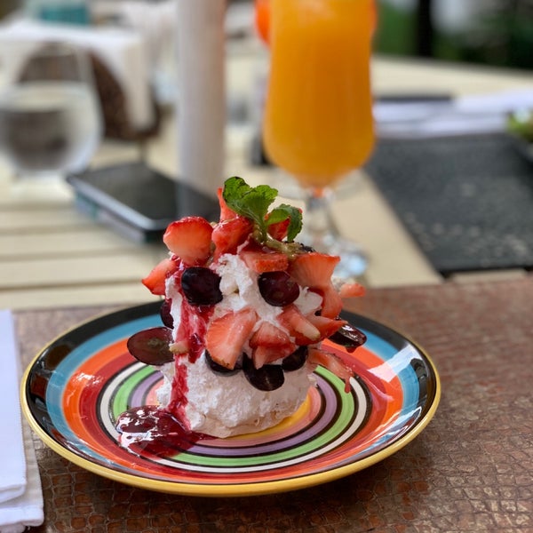 Photo taken at DADA Restaurant by Adynutza on 7/25/2019