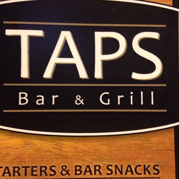 Foto diambil di Taps Bar &amp; Grill oleh Mariah B. pada 3/19/2014