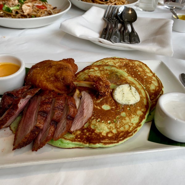 The duck confit with pandan pancakes on the weekend brunch menu are delicious!!