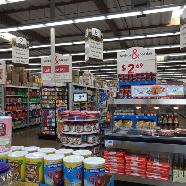 Smart & Final Extra! Grocery Store in Stanton