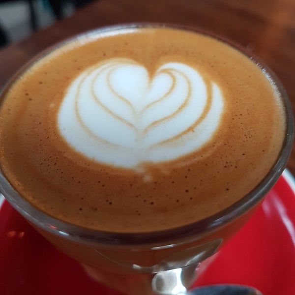 4/14/2019 tarihinde Aylin A.ziyaretçi tarafından Klar Coffee Co.'de çekilen fotoğraf