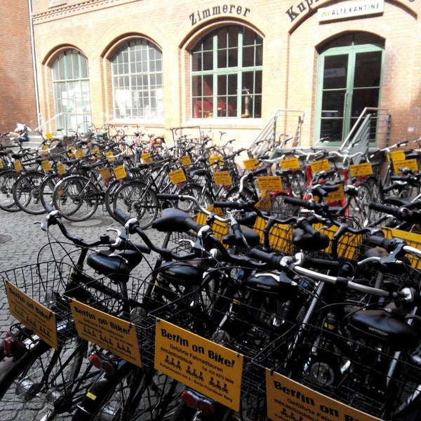 Foto tirada no(a) Berlin on Bike por Pavel Z. em 6/2/2014