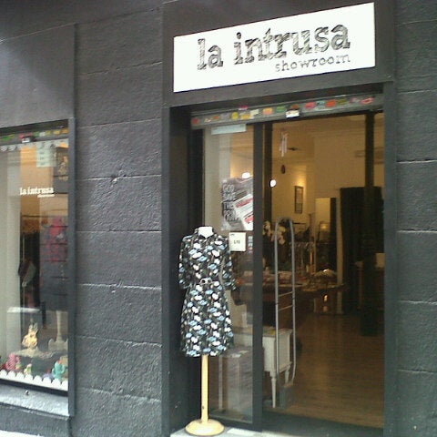 Todo el tiempo bordillo Escabullirse La Intrusa - Tienda de ropa en Madrid