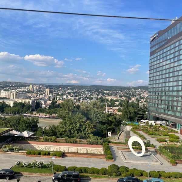 Бизнес центр москва в астане. Республика 24. Бц москва астана. Республика 24. 24 республики.