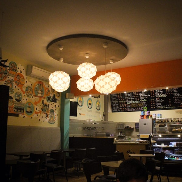 Photo taken at Mioespresso Coffee &amp; Cake House by Lenin L. on 2/3/2014