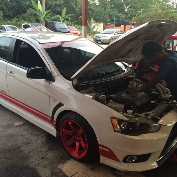 ozamas auto - Automotive Shop