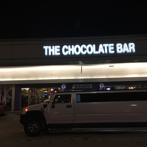 8/20/2016에 Stephen D.님이 The Chocolate Bar에서 찍은 사진