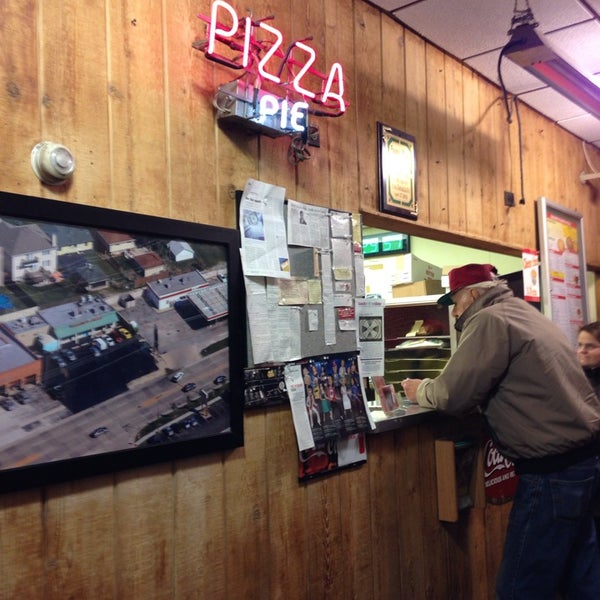 Photos At Fasano S Pizza Pizza Place