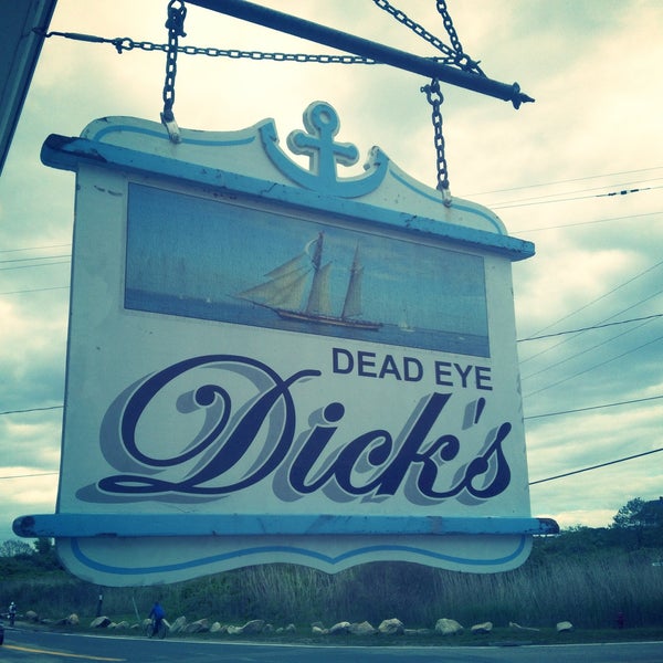 Photo taken at Dead Eye Dick&#39;s (Listed Foursquare Menu Is Inaccurate) by Marie F. on 5/26/2013