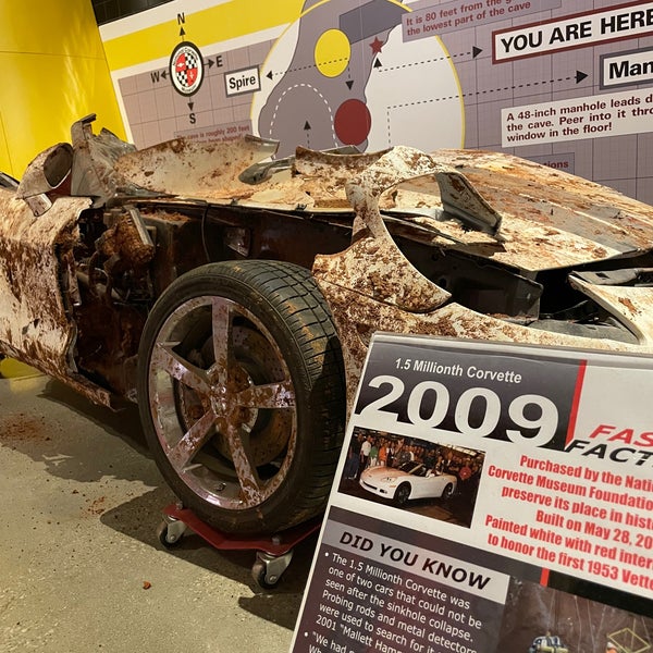 Foto diambil di National Corvette Museum oleh Patrick H. pada 7/10/2022