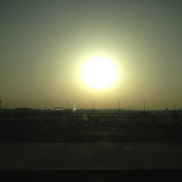 Das Foto wurde bei Doha International Airport (DOH) مطار الدوحة الدولي von Alexandra B. am 5/12/2013 aufgenommen