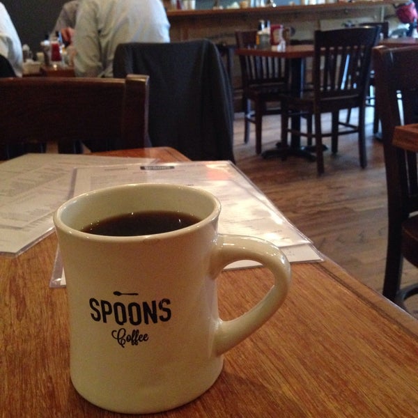 5/11/2015 tarihinde Joni D.ziyaretçi tarafından Spoons Cafe'de çekilen fotoğraf