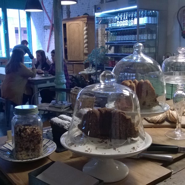 Organic food. Coffe brand Delta not very nice. Fabulous home-made cakes, and a great range of organic drinks and bears