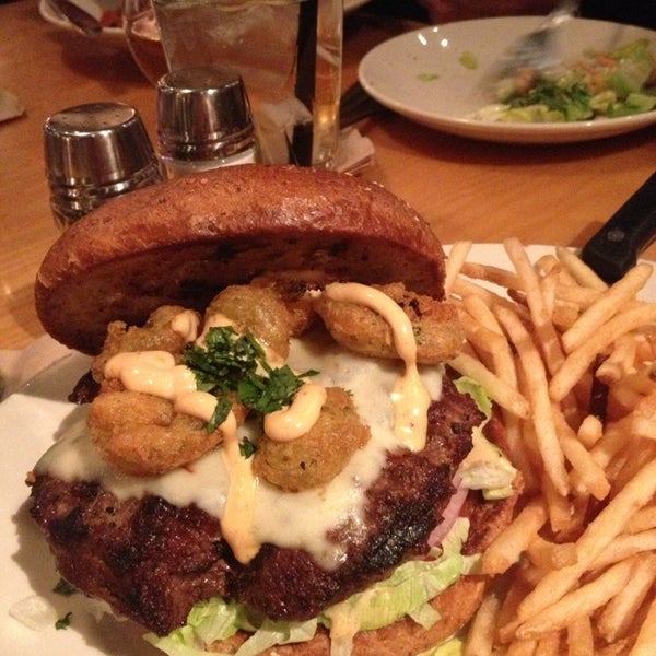 Photo taken at BJ&#39;s Restaurant &amp; Brewhouse by Charlotte H. on 1/16/2013