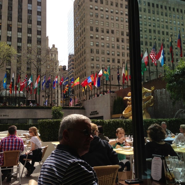 Photo prise au Rock Center Cafe par Luis Miguel G. le4/28/2013