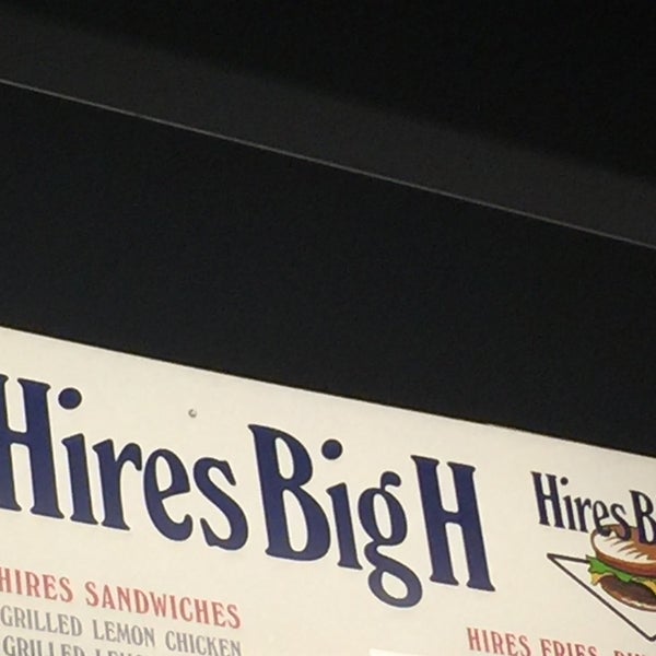 Photo prise au Hires Big H par Cory C. le10/15/2015