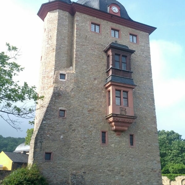 Das Foto wurde bei Schloss Vollrads von Joost A. am 6/1/2013 aufgenommen