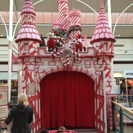 Photos at The Spindles & Town Square Shopping Centre Oldham 7 tips from 325 visitors