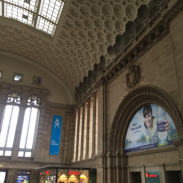 Foto scattata a Promenaden Hauptbahnhof Leipzig da Elisa J. il 3/29/2019