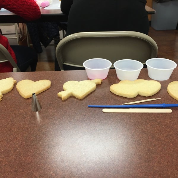 Cake Carousel 2 tips from 242 visitors