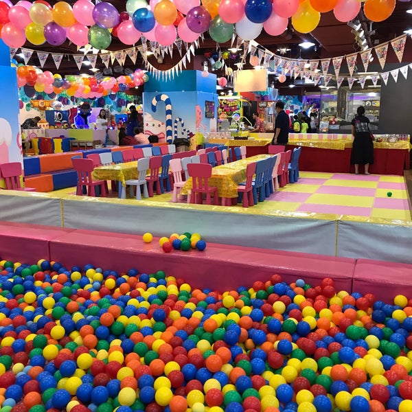 Photos At Jumpin Gym Usa 美國冒險樂園 Shop 1038 Cityplaza 18 Taikoo Shing Rd