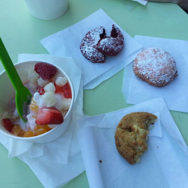 Ziggy's Frozen Yogurt Frozen Yogurt Shop in Denver