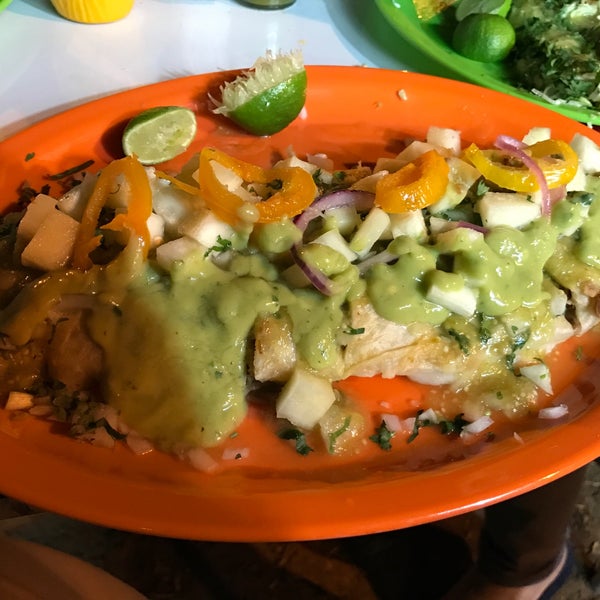 Burritos Zamoranos hermanos Gomez. Zamora de Hidalgo, Michoacán de Ocampo