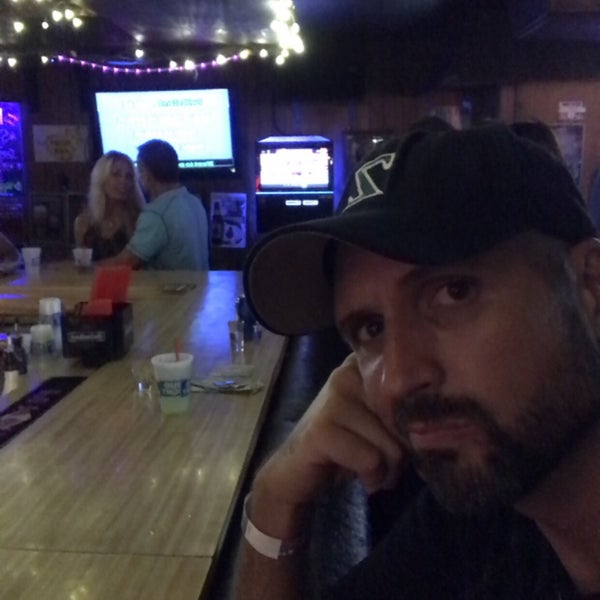 The Basket Case Karaoke Bar in Peoria