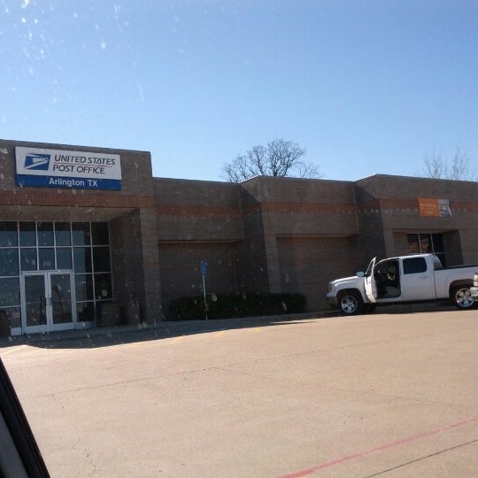 US Post Office Post Office in Southwest Arlington