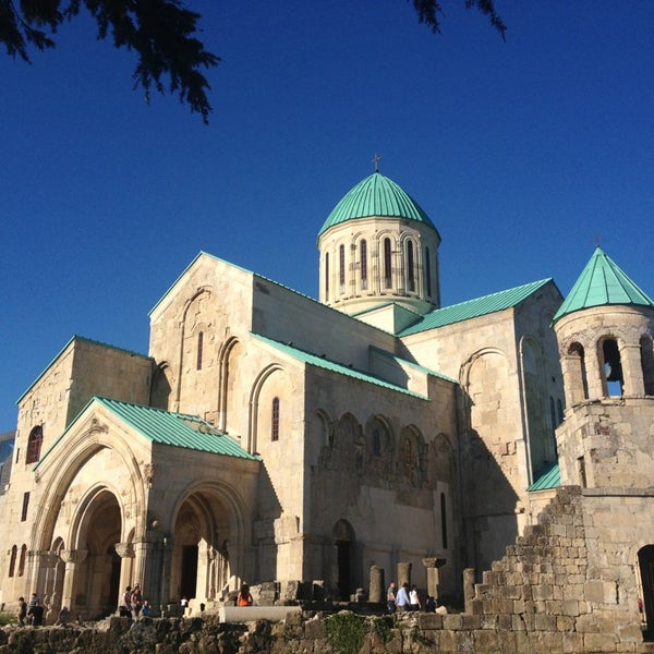 Кутаиси Баграти монастырь Грузия