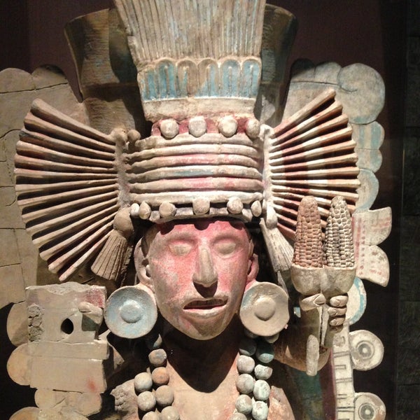 Das Foto wurde bei Museo Nacional de Antropología von Arzu K. am 5/16/2013 aufgenommen