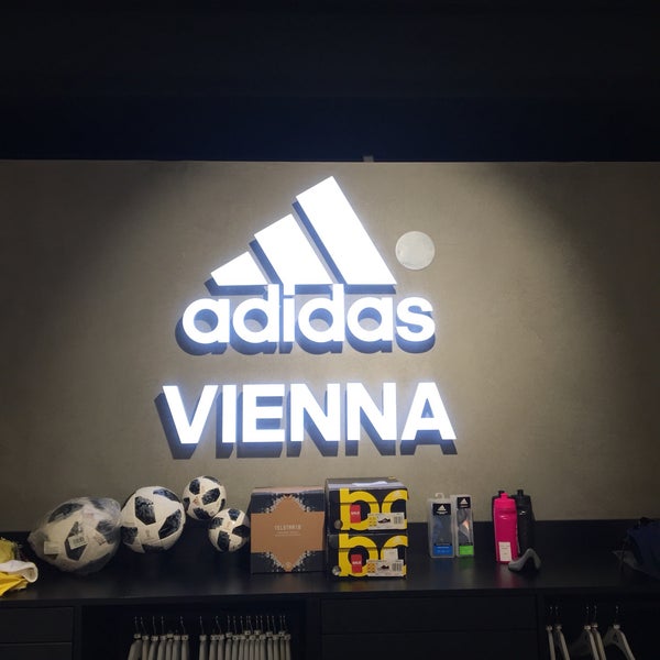 het beleid Uitgebreid beginnen Photos at adidas Store Vienna - Kärntner Viertel - 2 tips from 161 visitors
