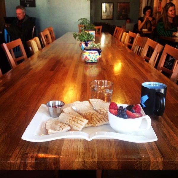 รูปภาพถ่ายที่ The Wild Goose Meeting House โดย Matt M. เมื่อ 2/7/2014