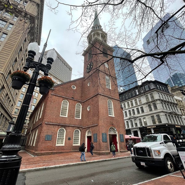 Foto tomada en Old South Meeting House  por Andy el 10/4/2021