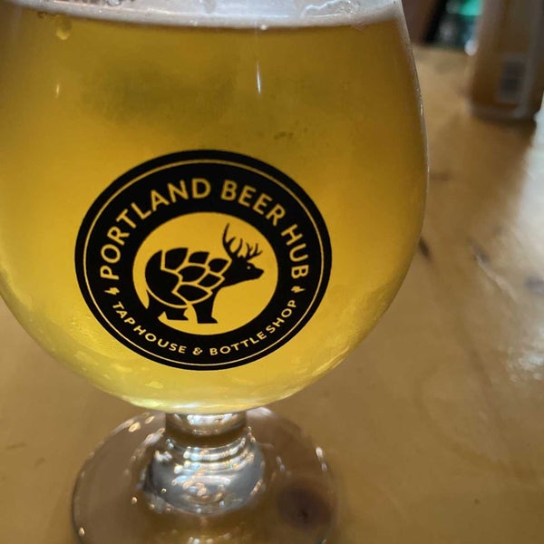 Photo taken at The Portland Beer Hub by Andy on 10/9/2021