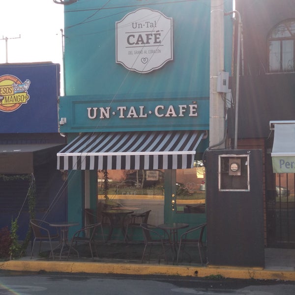รูปภาพถ่ายที่ Un Tal Café โดย Ben F. เมื่อ 9/6/2018