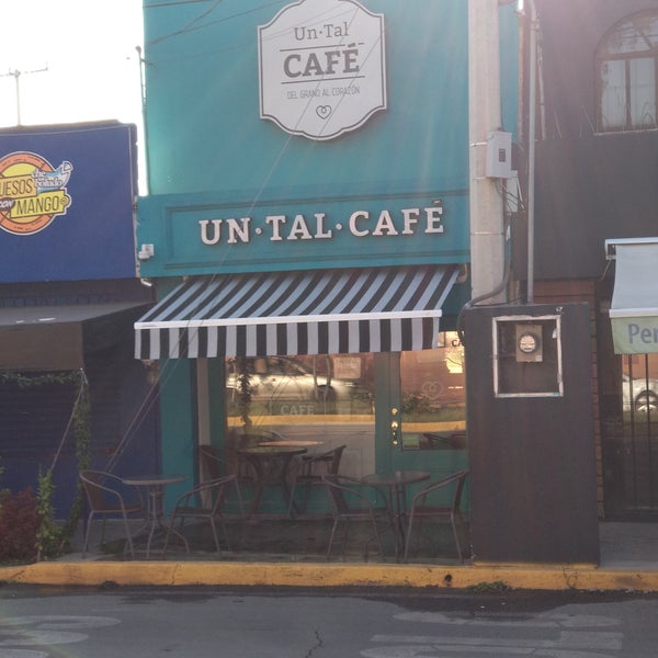 9/18/2018 tarihinde Ben F.ziyaretçi tarafından Un Tal Café'de çekilen fotoğraf