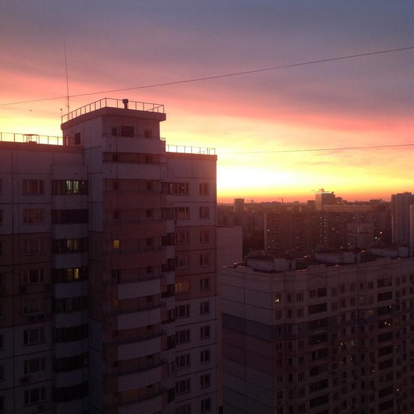 Ул новаторов 15 хостел. Новаторов 44 что там находится. Новаторов, 44. Улица новаторов. Новаторов 44 что там находится.