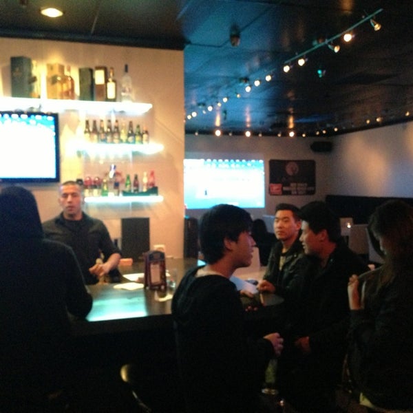 Foto tomada en Remiix Restaurant &amp; Bar  por Sammy L. el 1/25/2013