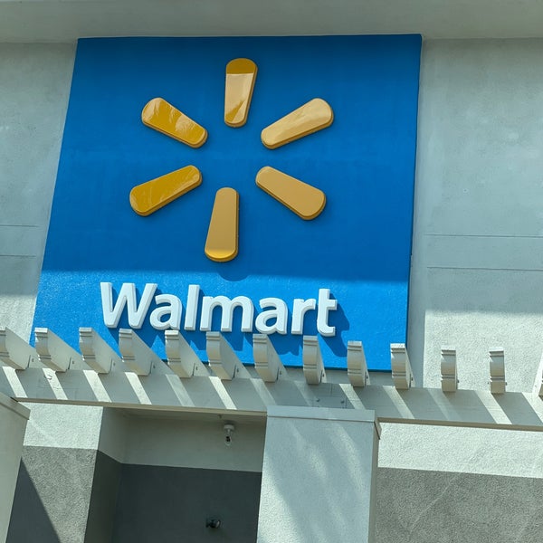 photos at walmart supercenter 47 tips from 2555 visitors