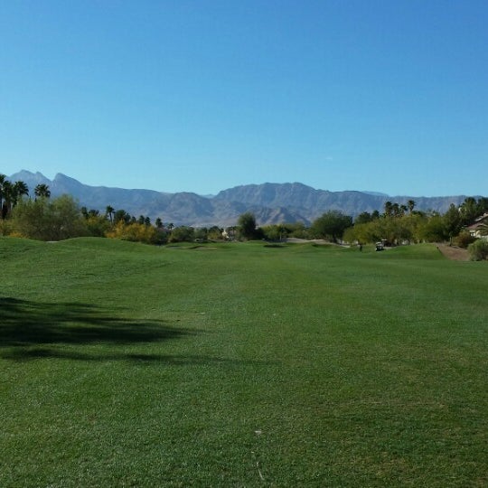 Das Foto wurde bei Painted Desert Golf Club von Scotty B. am 5/16/2014 aufgenommen
