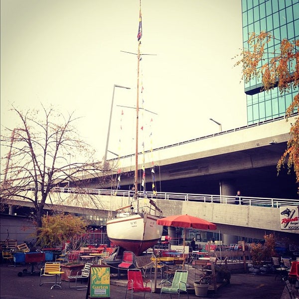 Bogen 33 Furniture / Home Store in Zürich