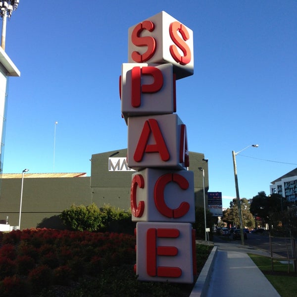 Space Furniture 84 O'Riordan Street