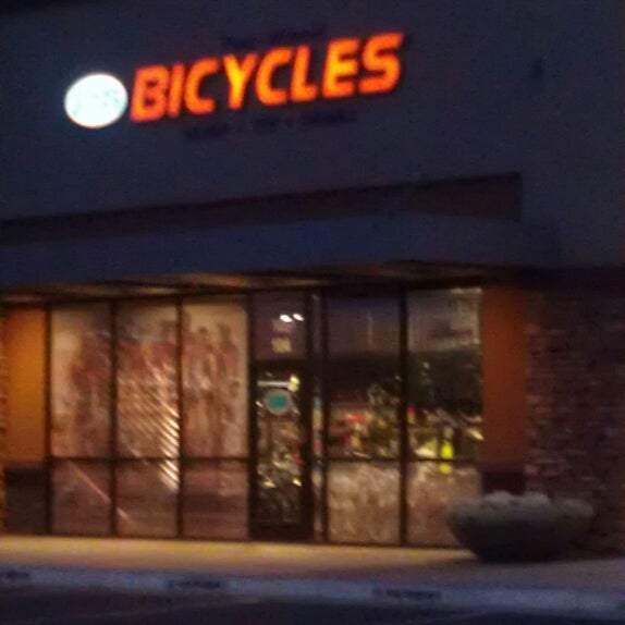 two wheel jones bike shop