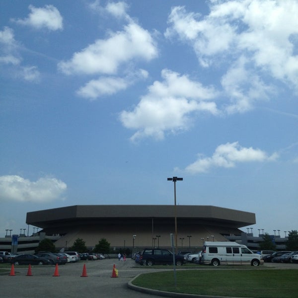 Photo taken at Lakefront Arena by Chef Rob on 5/18/2013