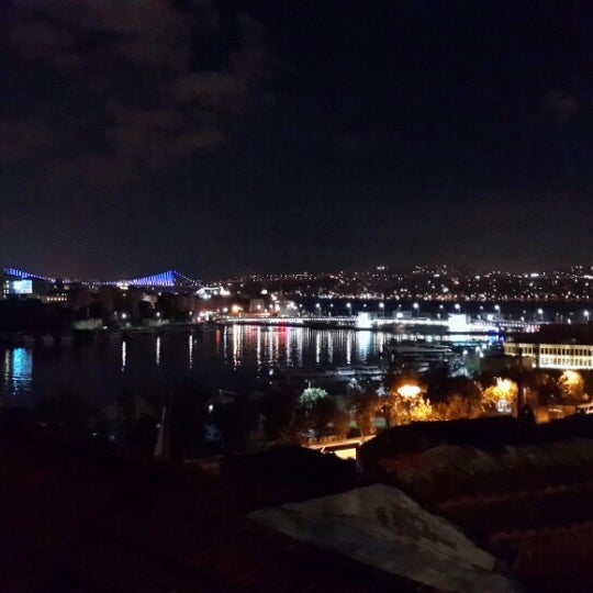 Das Foto wurde bei HHK Hotel von Çağkan Ö. am 10/18/2013 aufgenommen