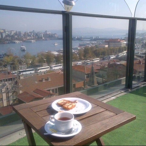 Photo taken at HHK Hotel by Çağkan Ö. on 10/16/2013